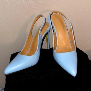 Light blue/ Tan pointed heels